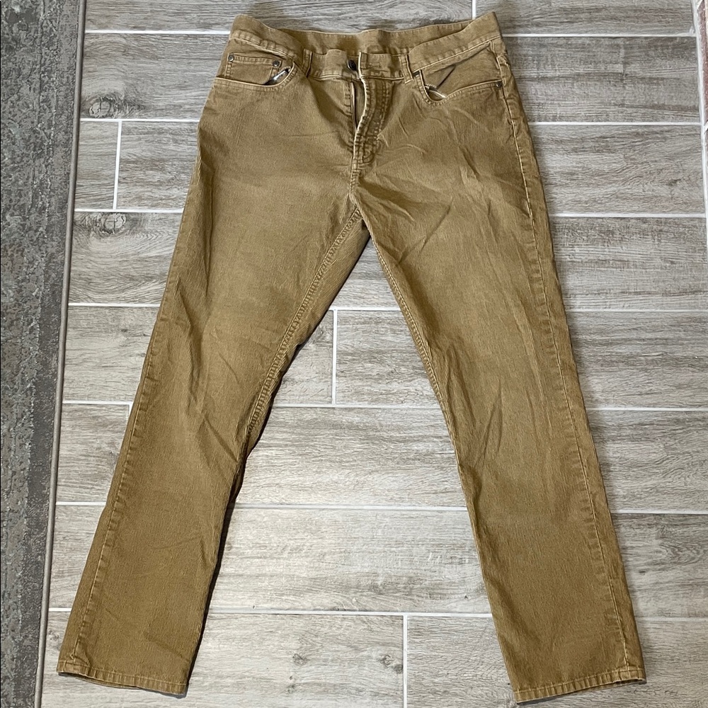 Brooks Brothers Men's Tan Chinos